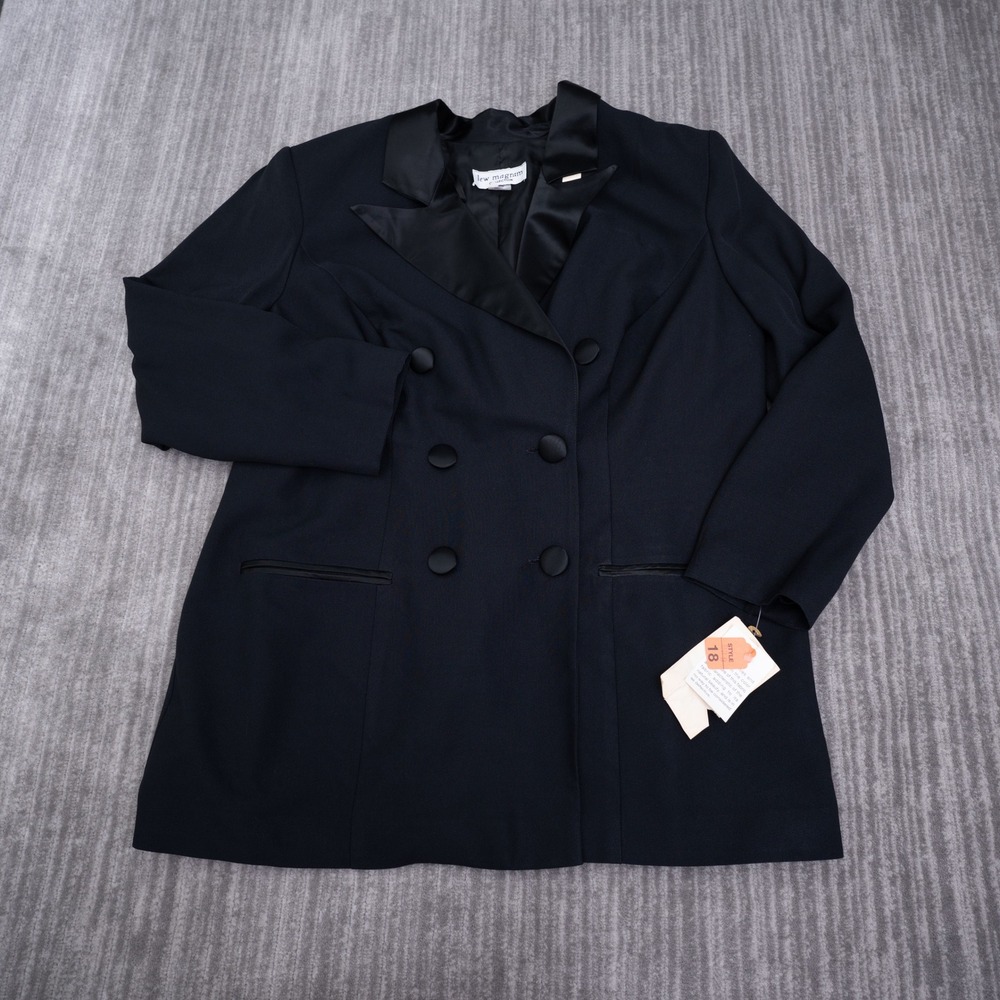 Lew Magram Collection Women Black Tuxedo Blazer Satin Lapel Crepe Jacket 18W NWT